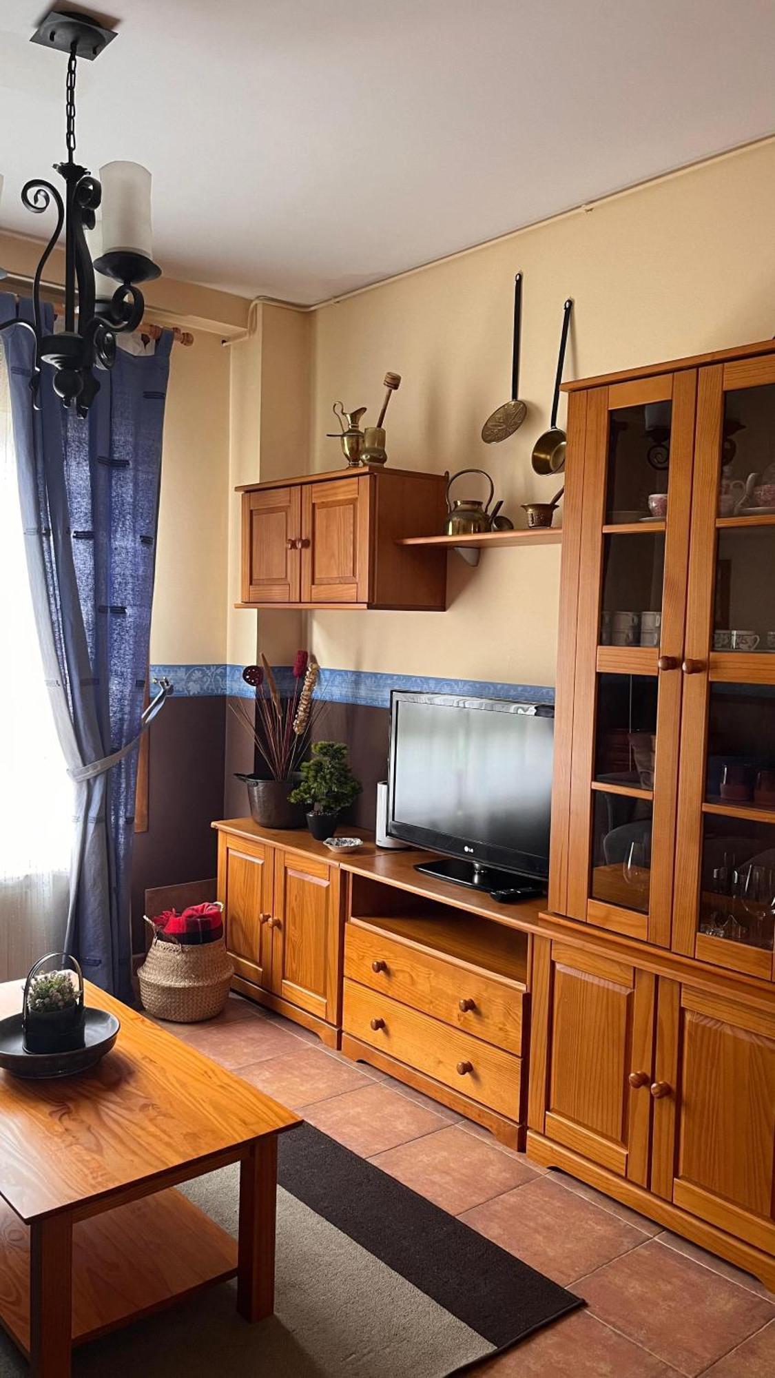 21A02 Coqueto Apartamento Con Garaje Felechosa Bagian luar foto